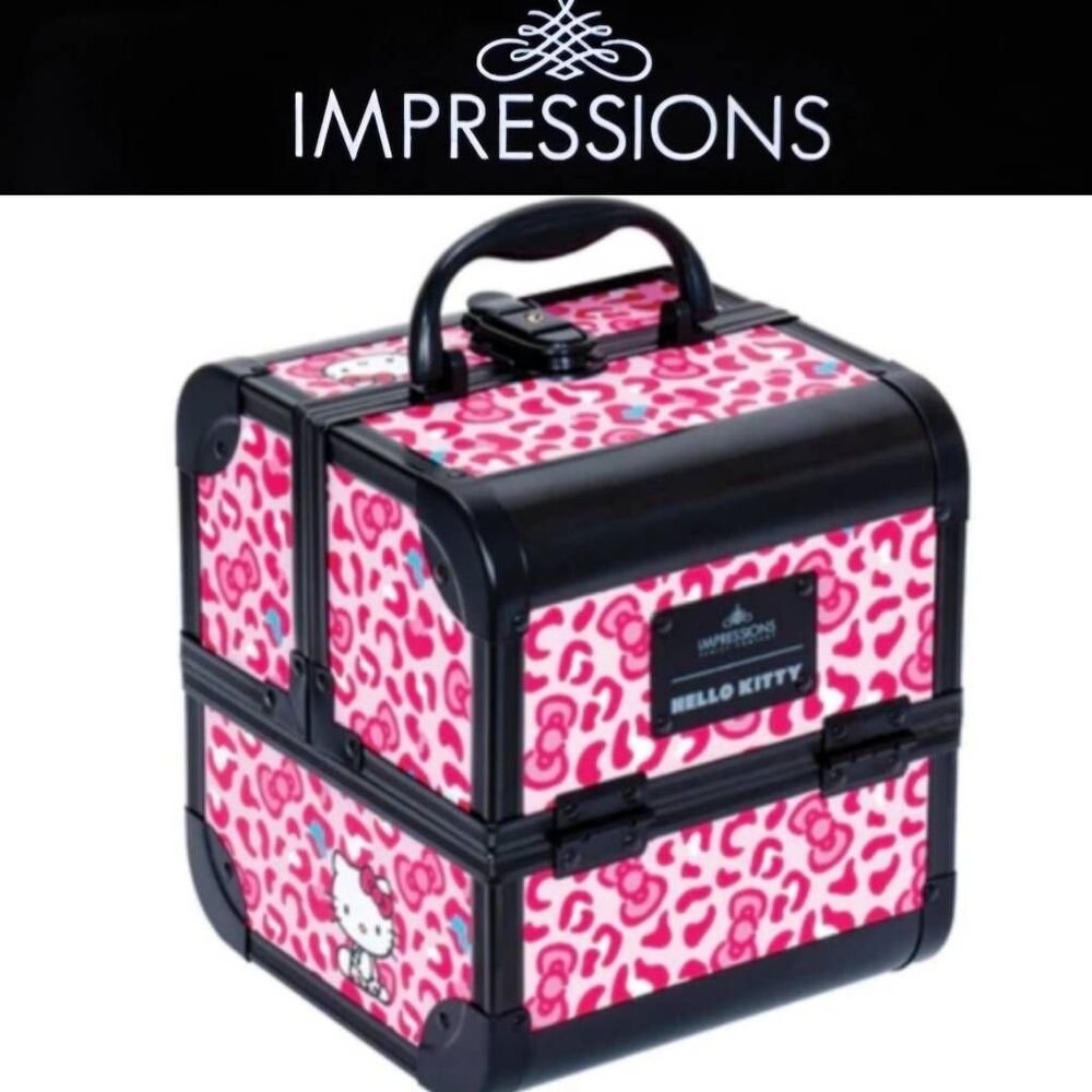 Impressions X Hello Kitty Slay Cube‎ Makeup Travel Case